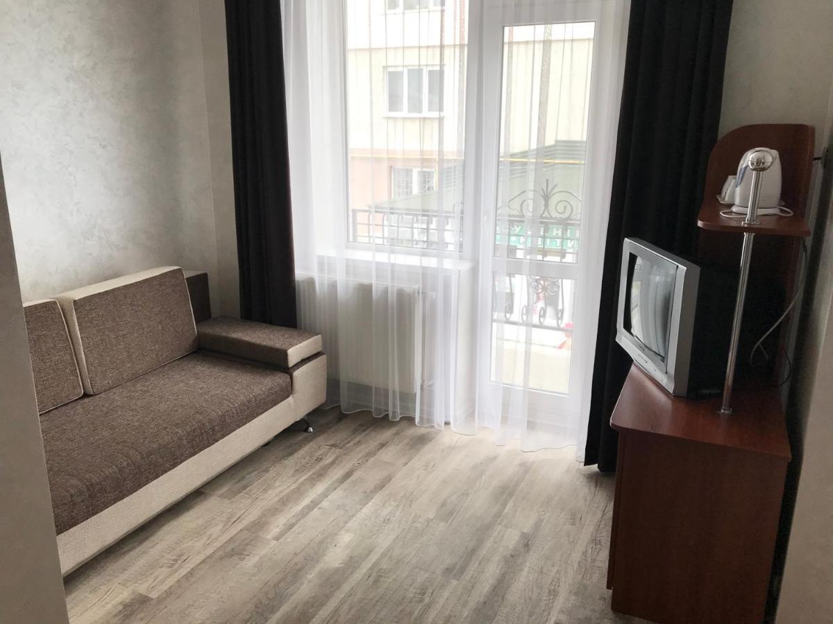 Готель Вікторія Volovets Extérieur photo